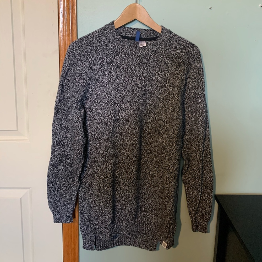 Crew neck sweater